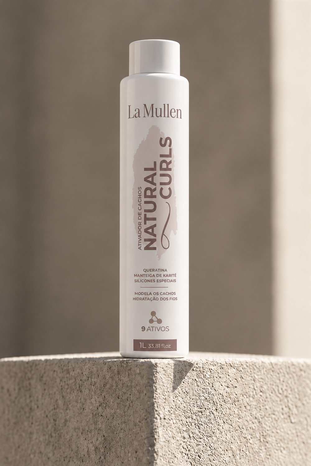 Ativador de Cachos Natural Curls La Mullen ambientado